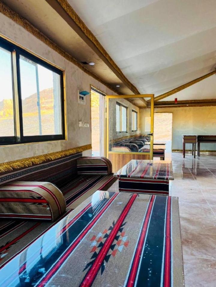 Wadi Rum Camp Stars & Jeep Tour Exterior photo